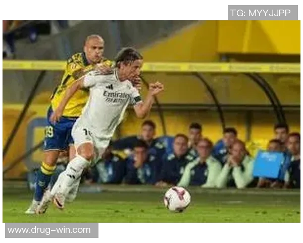 维尼修斯如何通过皇马青训体系培养未来足球巨星的成功之路