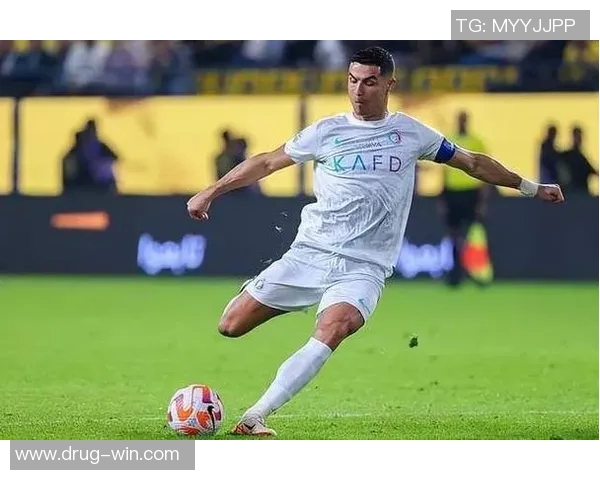 迪克足球明星盘点及其在足球界的影响力分析